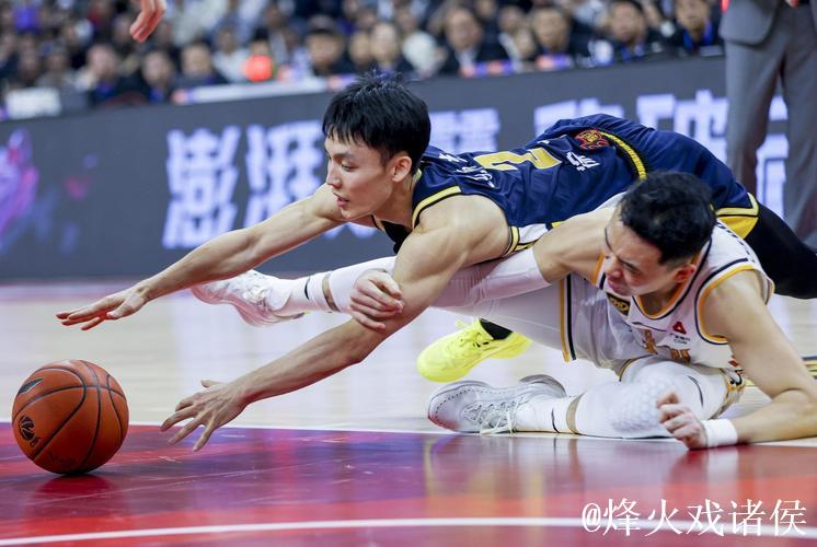 徐杰32+7+9广东不敌四川 原帅20分山西胜宁波 徐杰32+7+9广东不敌四川 原帅20分山西胜宁波